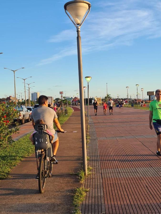 Costanera Encarnacion - Apartamento Entero Buitenkant foto
