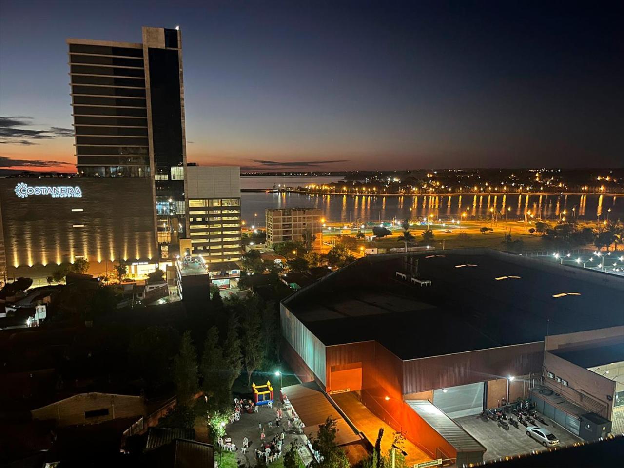 Costanera Encarnacion - Apartamento Entero Buitenkant foto